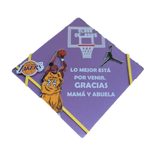 Cargar imagen en el visor de la galería, BIRRETE DECORADO BASKETBALL - 1 UNID.