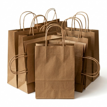Cargar imagen en el visor de la galería, BOLSAS DE PAPEL MANILA - 22X27X11 CM - 12 UNID.
